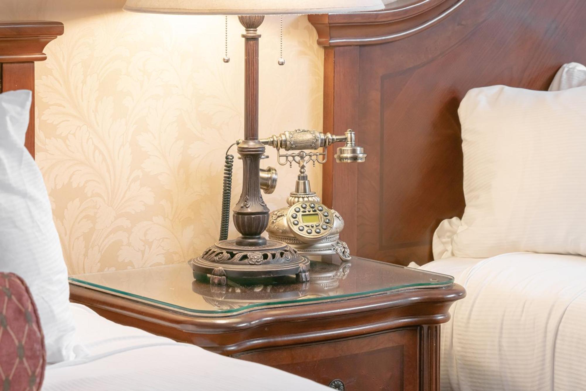 Fulton Steamboat Inn Ронкс Экстерьер фото