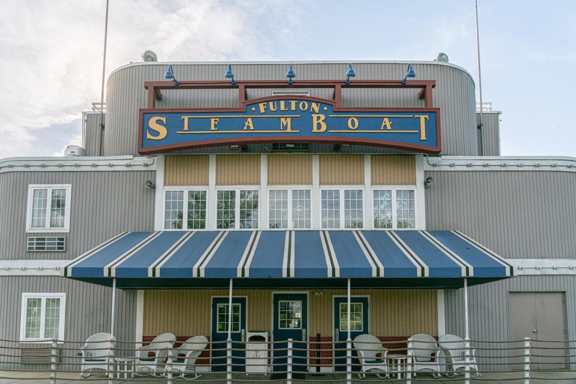 Fulton Steamboat Inn Ронкс Экстерьер фото