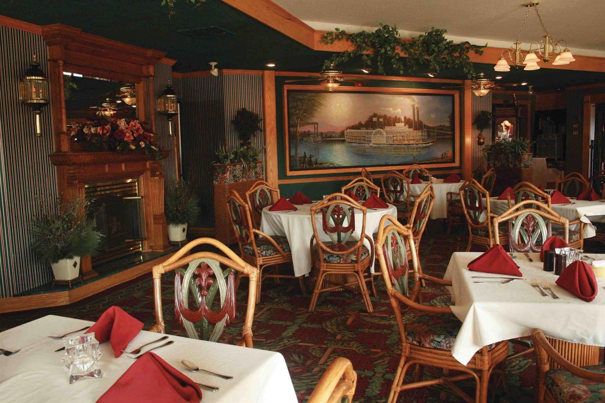 Fulton Steamboat Inn Ронкс Ресторан фото