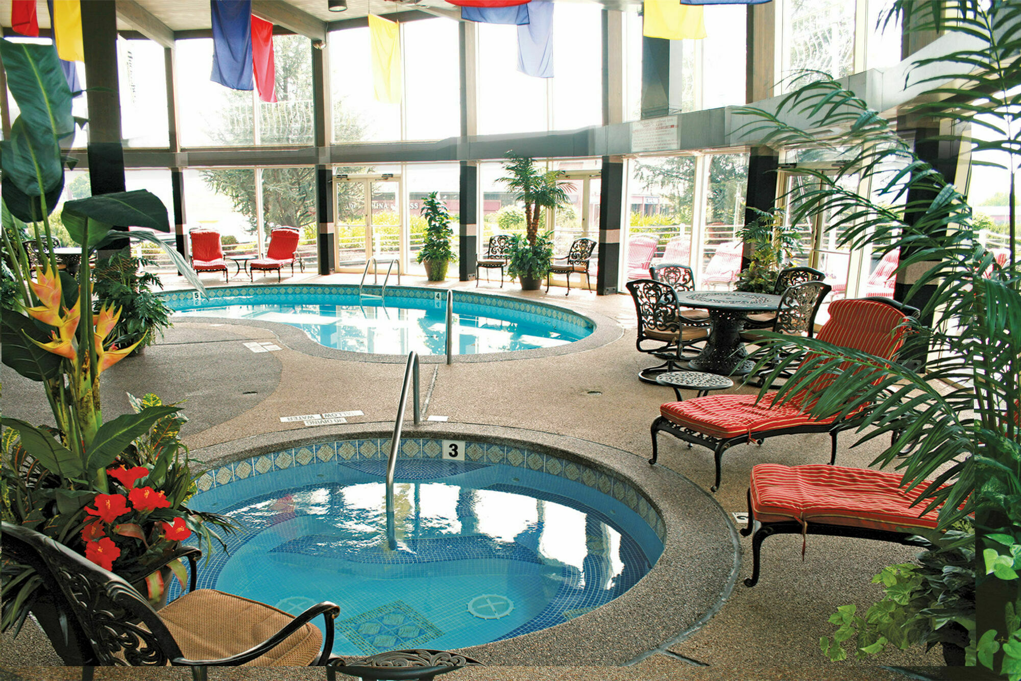 Fulton Steamboat Inn Ронкс Экстерьер фото